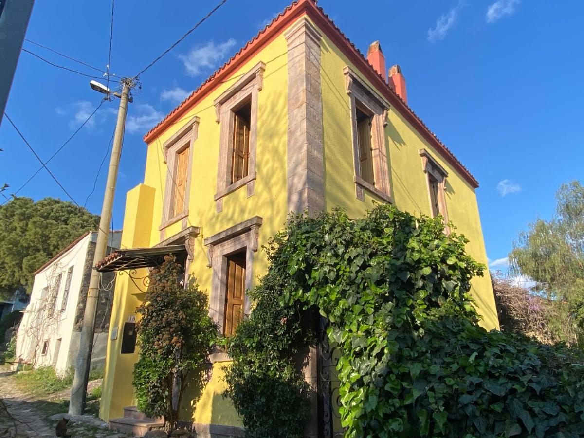 Stone House With Garden In Cunda/ayvalik *